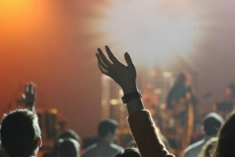 Estudo aponta que jovens finlandeses veem no cristianismo uma âncora de sentido